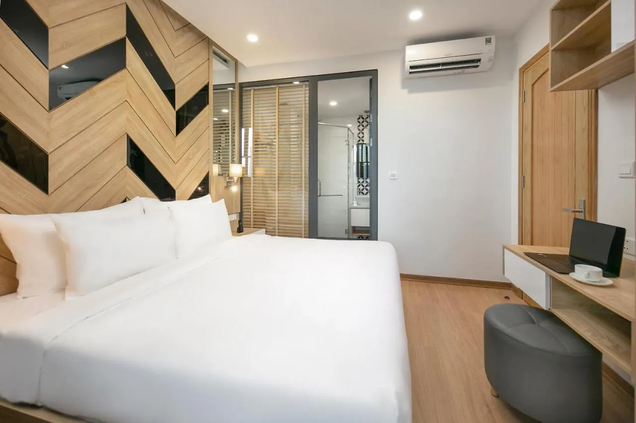 Dolphin Hotel And Apartment Дананг Апарт-отель