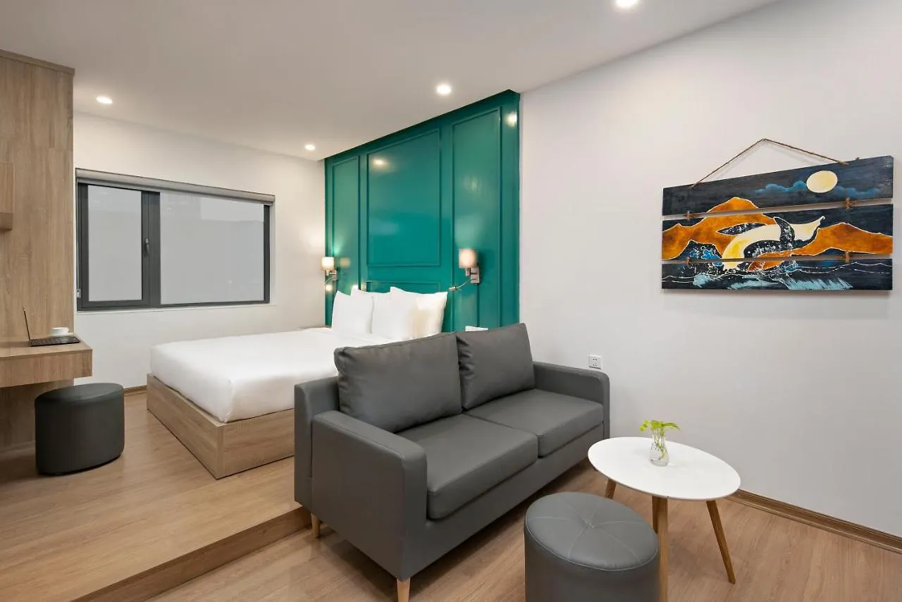 Dolphin Hotel And Apartment Дананг 3*,  Вьетнам