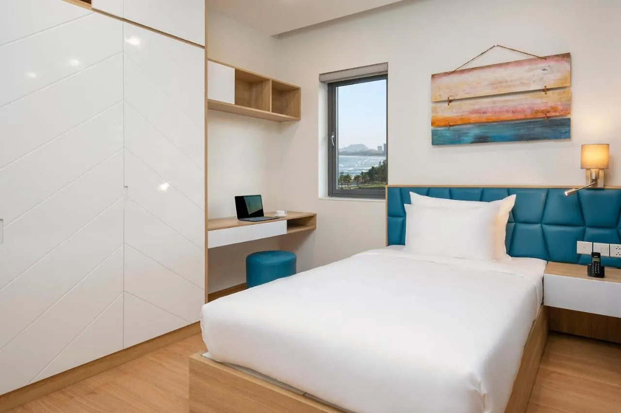Dolphin Hotel And Apartment Дананг Апарт-отель
